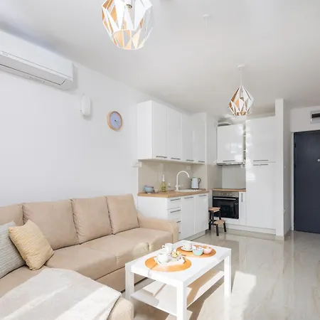 Luxury Cream Apartman *