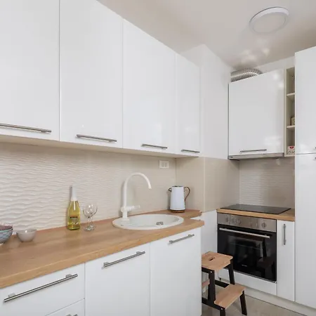 Luxury Cream * Omiš