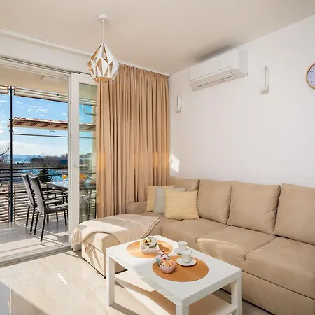 Apartament Luxury Cream *