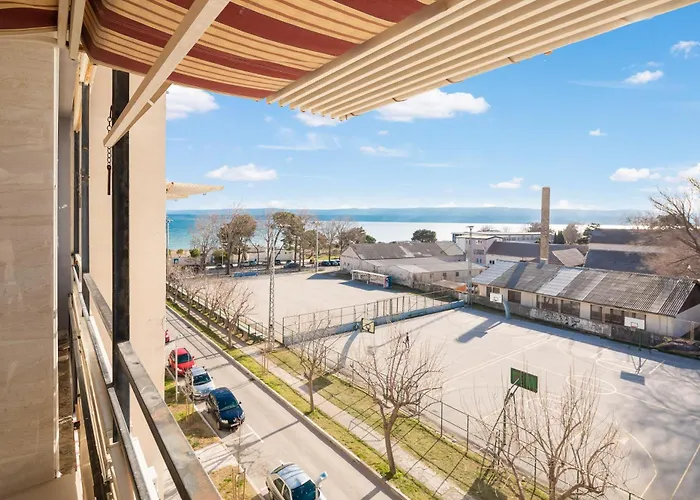 Luxury Cream Lejlighed